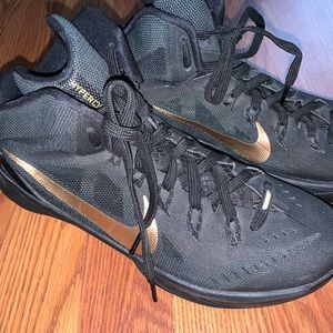 Nike Hyperdunk 2014 Black and Gold